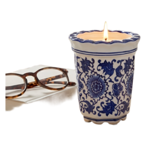 Candle - Blue/White Ceramic Fluted Chinoiserie, 7 Oz